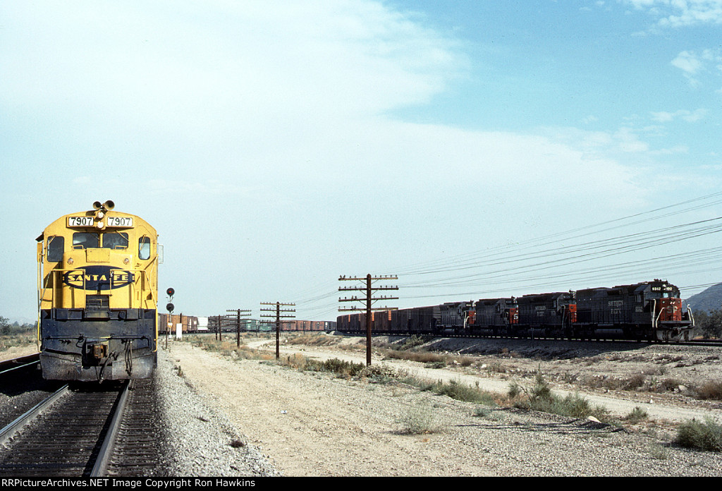 ATSF 7907 and SP 9342